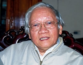 Nghĩ về ba bộ phận phê bình văn học hiện nay