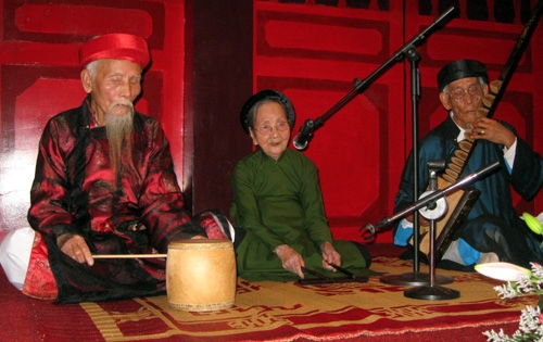 “Hậu phong tặng” nghệ nhân: vẫn còn “vướng”